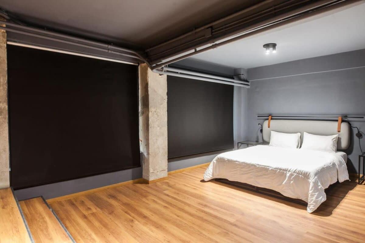 אתונה Trendy Industrial Apt Next To Museum Of Acropolis מראה חיצוני תמונה