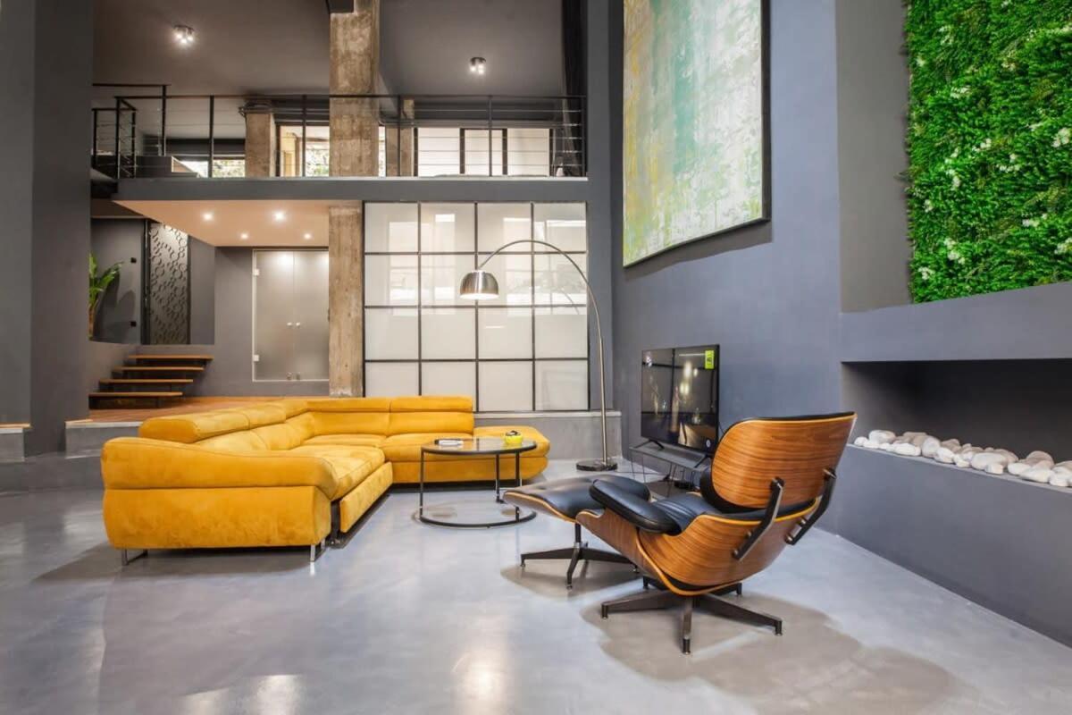 אתונה Trendy Industrial Apt Next To Museum Of Acropolis מראה חיצוני תמונה